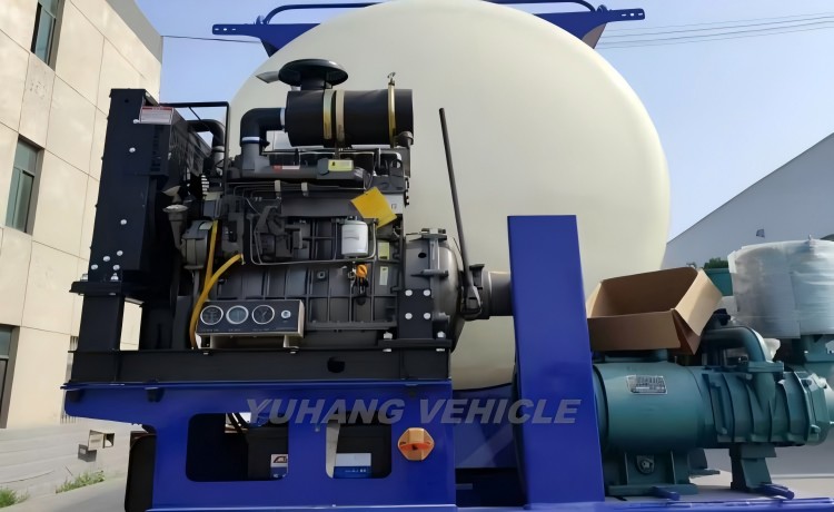 35-cbm-pneumatic-sand-tanker-trailer-for-sale-2-100341