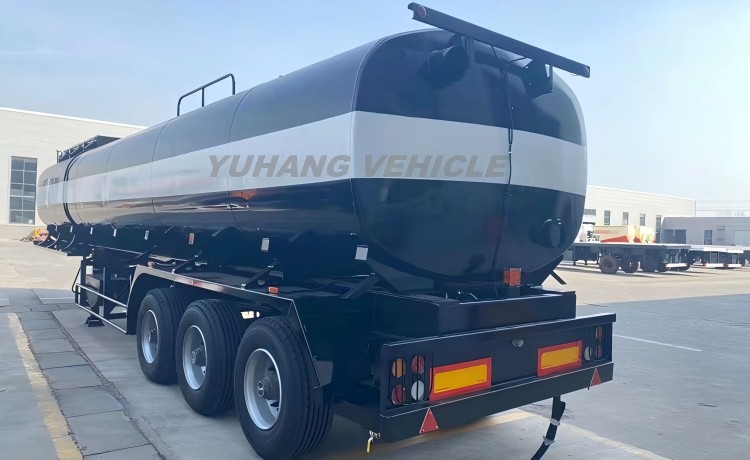 3-axle-bitumen-tanker-trailer-4-100496