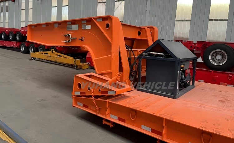 4-axle-gooseneck-low-deck-trailer-4-100524