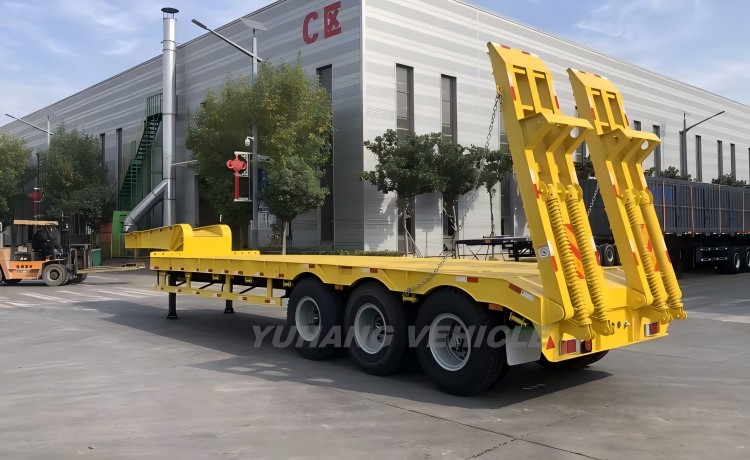 yuhang-3-axle-lowbed-trailer-2-100101