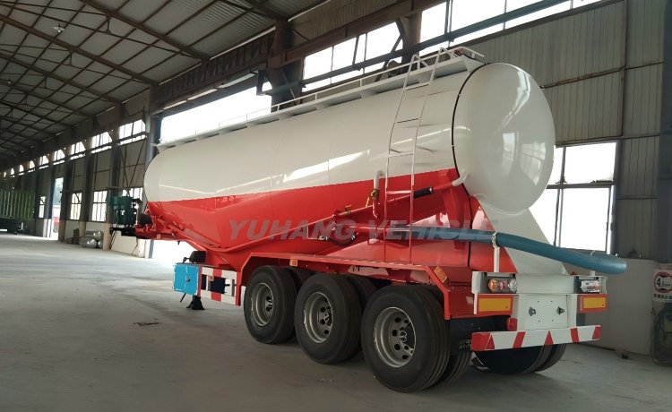 3-axle-dry-bulk-powder-tanker-for-sale-4-100334