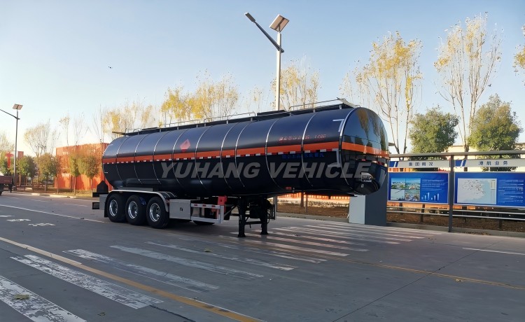 tri-axle-asphalt-transport-trailer-3-100503