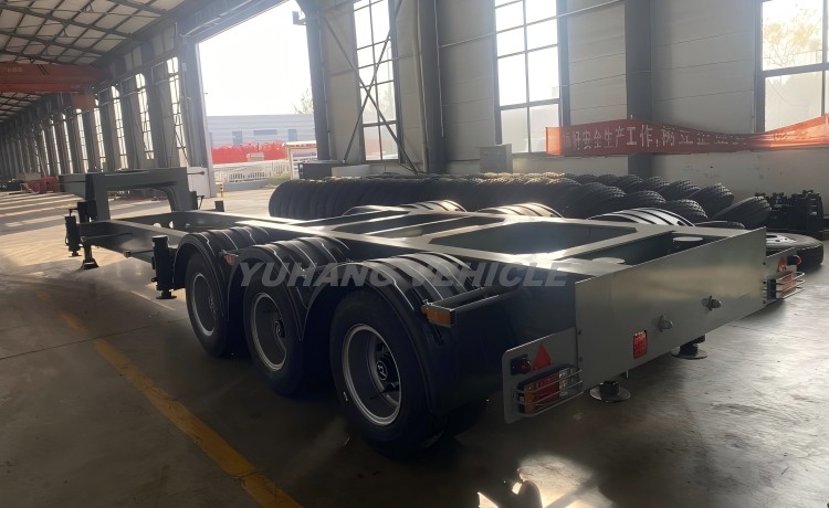 3-axle-skeletal-trailer-3-100486