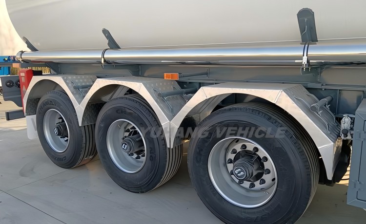 brand-new-crude-semi-tanker-trailer-for-sale-3-100267