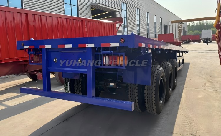 tri-axle-container-chassis-flatbed-trailer-3-100017