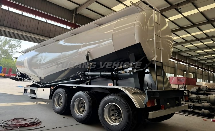 factory-price-3-axle-fly-ash-bulker-semi-trailer-3-100396