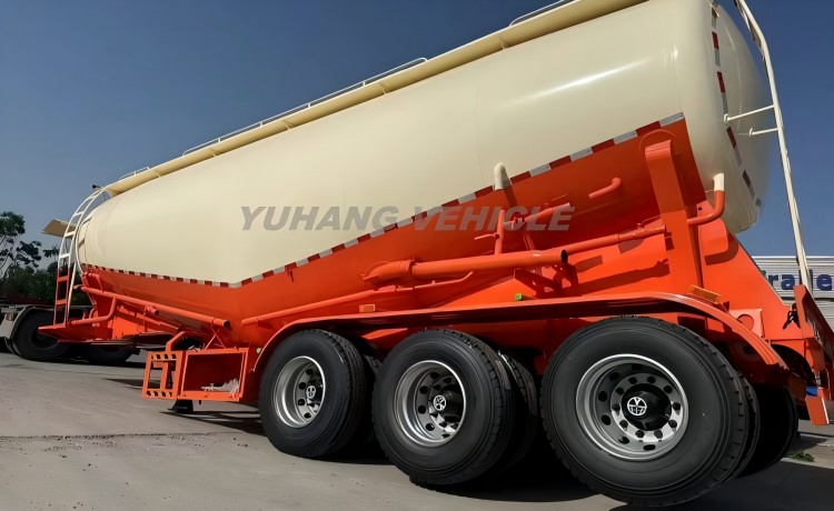 tri-axle-bulker-cement-carrier-trailer-for-sale-4-100355