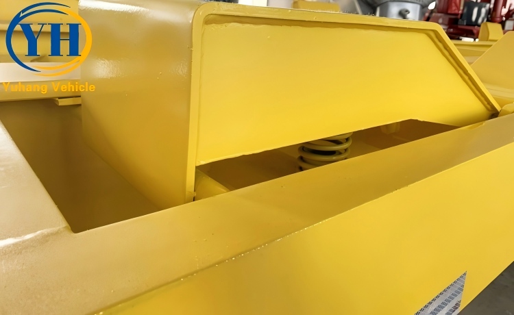 yh-2-axle-skeleton-container-trailer-4-100413