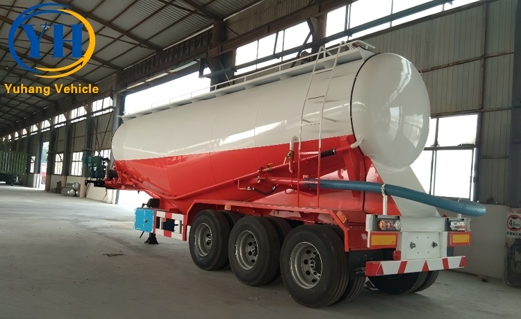 yh-3-axle-dry-bulk-powder-tanker-for-sale-4-100447