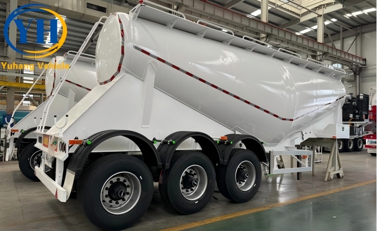 yh-3-axle-v-shape-dry-bulk-trailer-4-100451