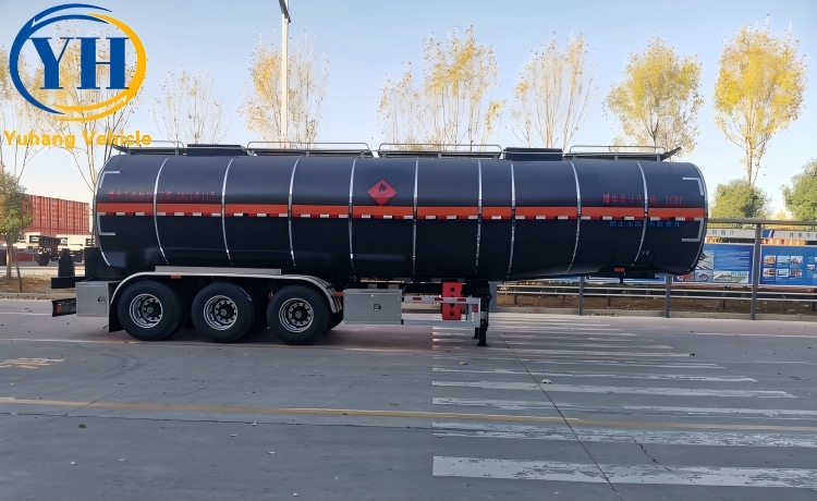 yh-tri-axle-asphalt-transport-trailer-3-100590