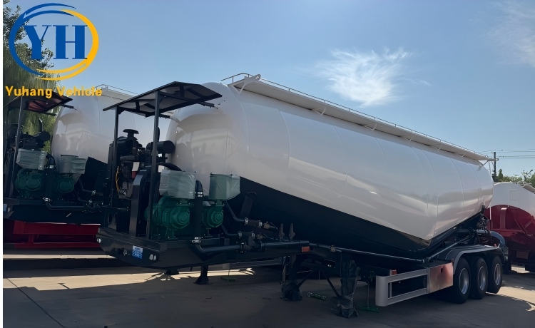 yh-factory-price-3-axle-fly-ash-bulker-semi-trailer-4-100471